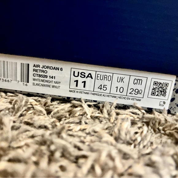 Jordan White Sneakers